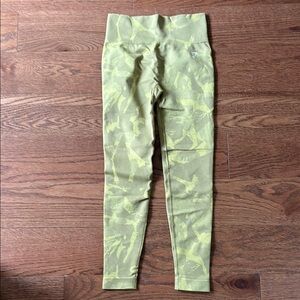 Gymshark Athletic Leggings.